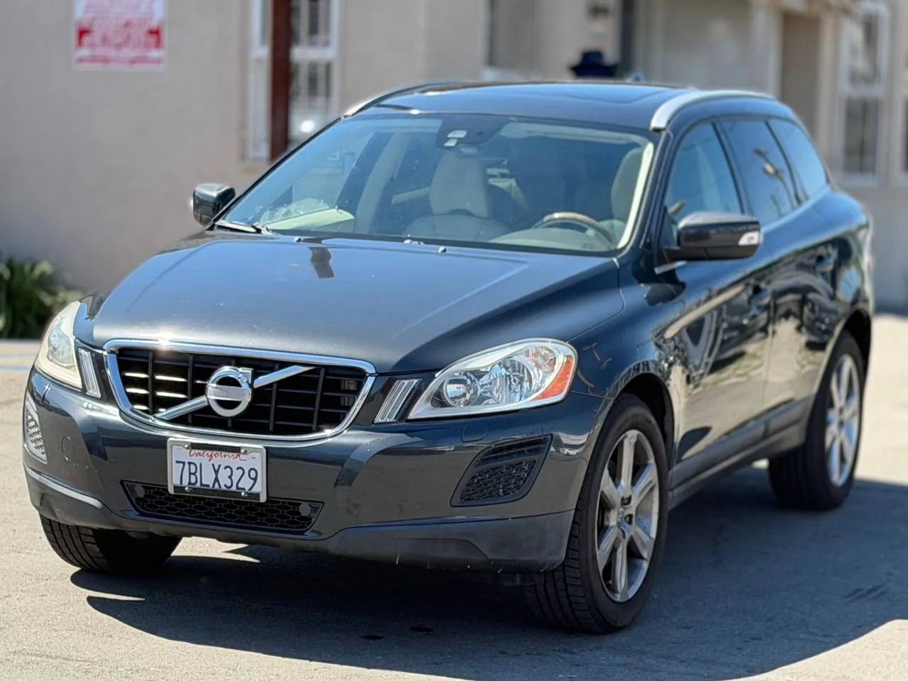 Used 2013 Volvo XC60 3.2 FWD image 4