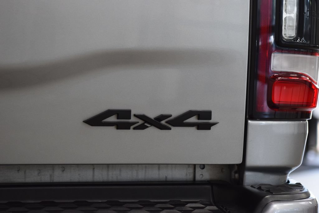 Used 2022 RAM 2500 Limited AWD/4WD image 23