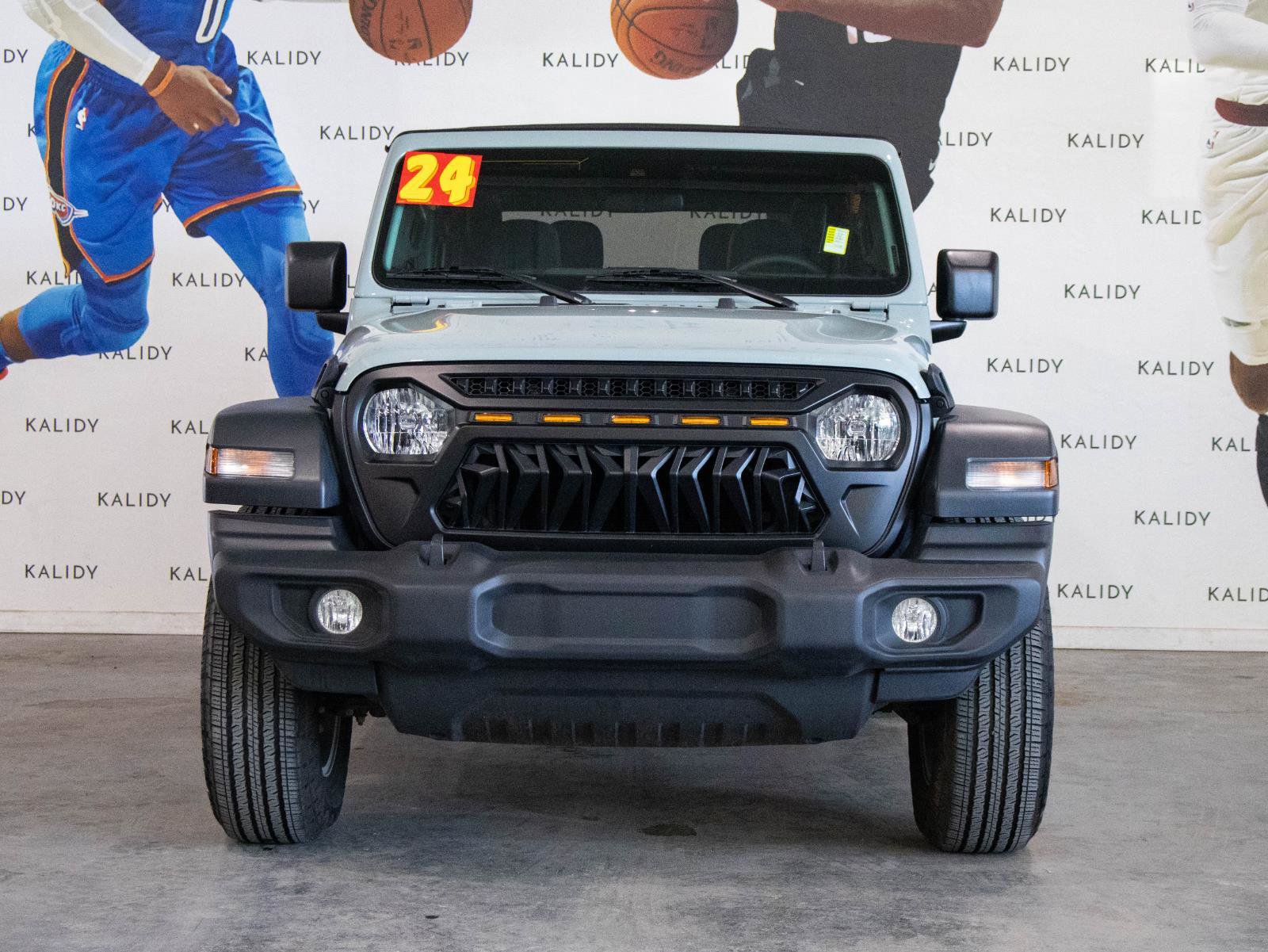 Used 2024 Jeep Wrangler Sport S image 18