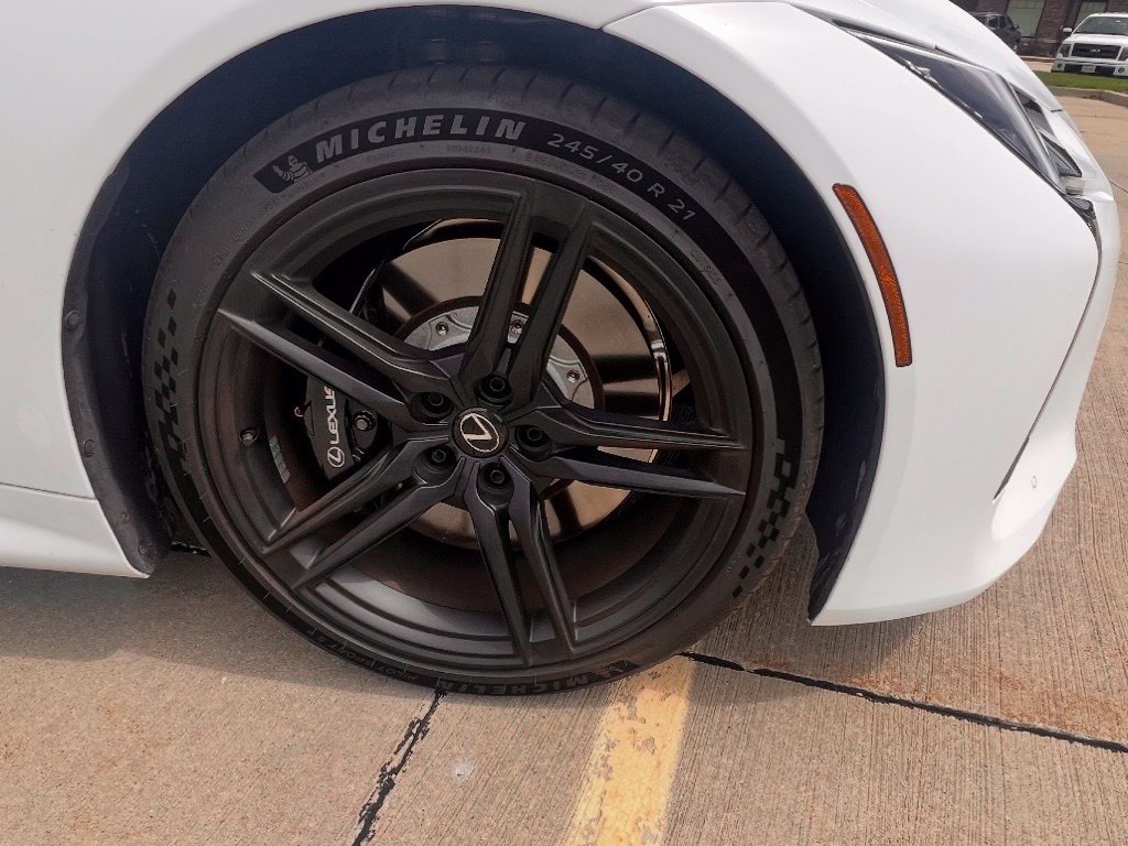Used 2024 Lexus LC 500 Convertible RWD image 11