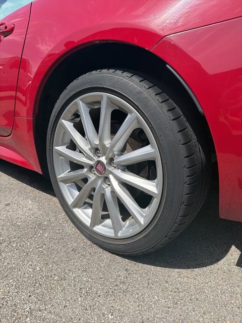 Used 2017 FIAT 124 Spider Lusso image 8