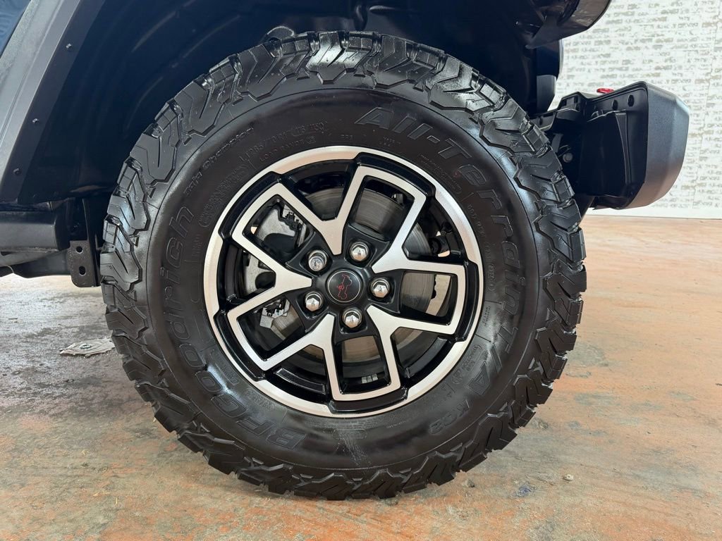 Used 2025 Jeep Wrangler Rubicon w/ Safety Group image 8