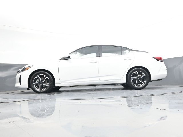 Used 2025 Nissan Sentra SV FWD image 36