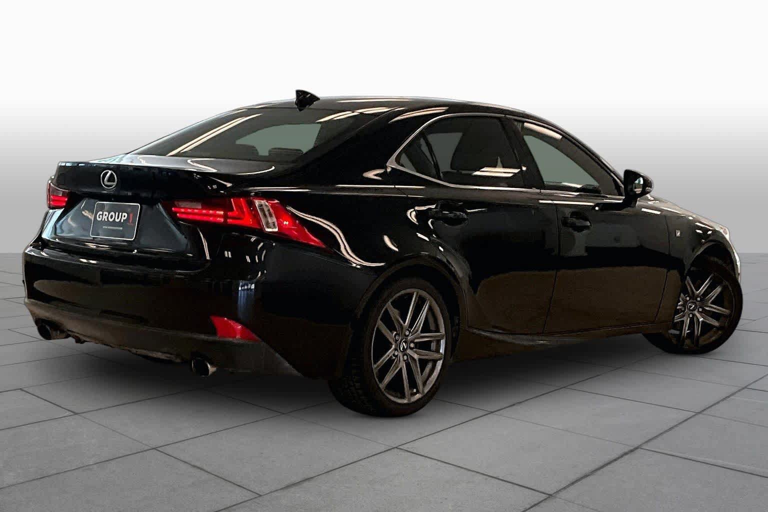 Used 2015 Lexus IS 350 w/ F-Sport Package RWD image 12