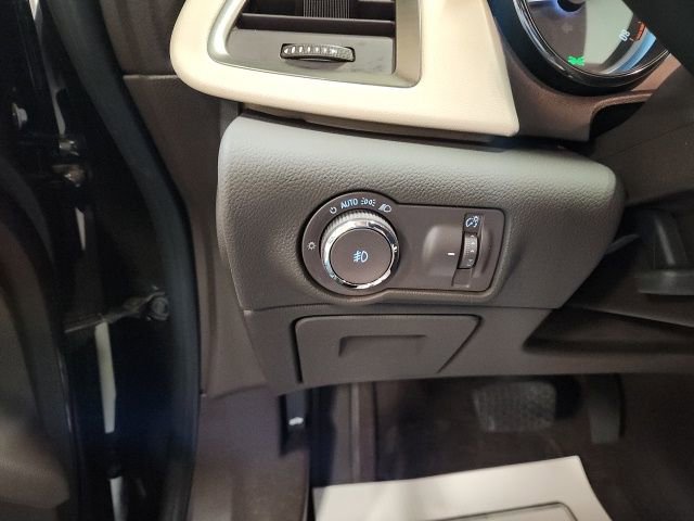 Used 2015 Buick Verano Convenience image 18