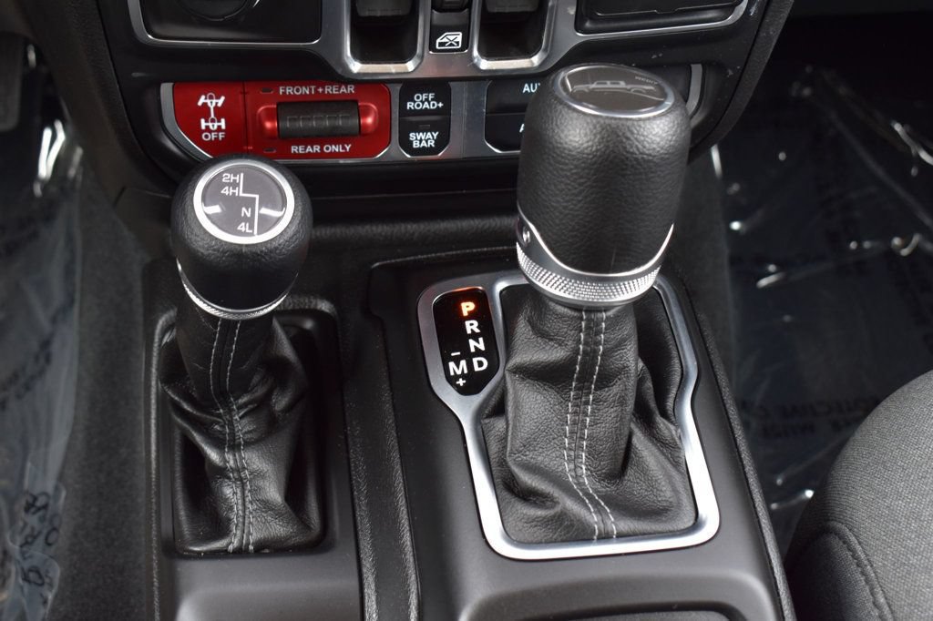 Used 2026 Jeep Gladiator Rubicon AWD/4WD image 35