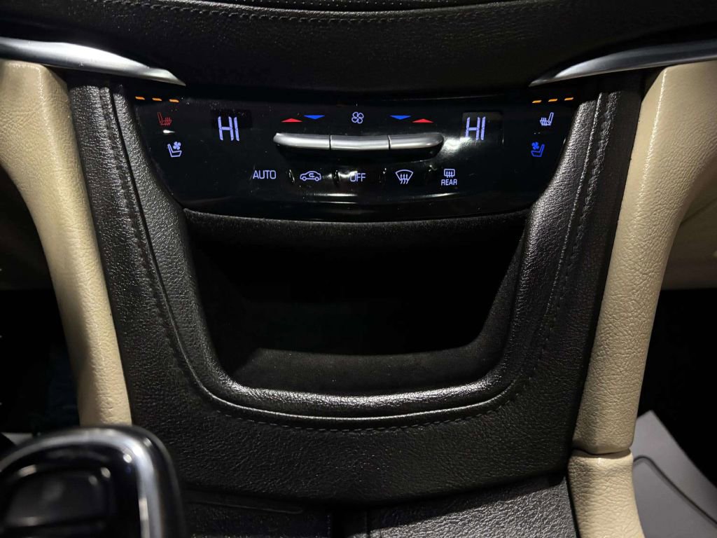 Used 2017 Cadillac XT5 Premium Luxury w/ LPO, Wheel Lock Package image 32