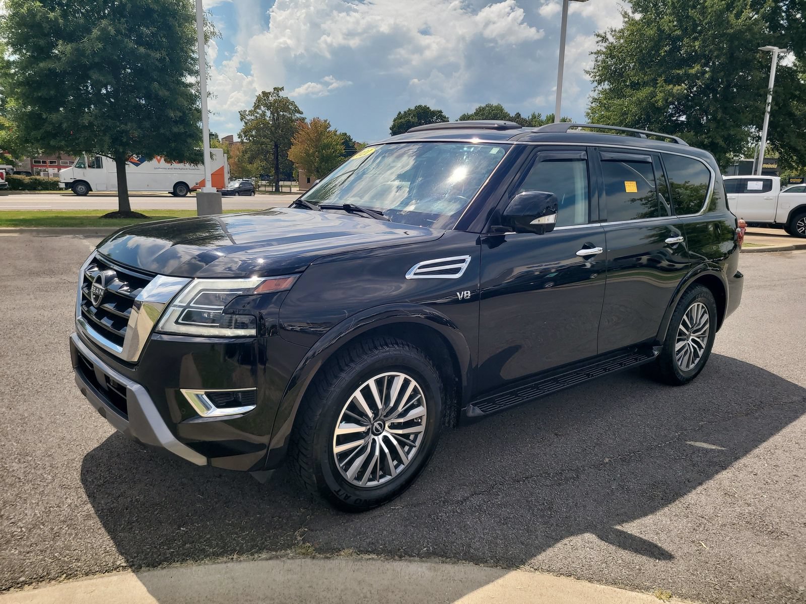 Used 2021 Nissan Armada SL w/ Captain's Chairs Package RWD image 7