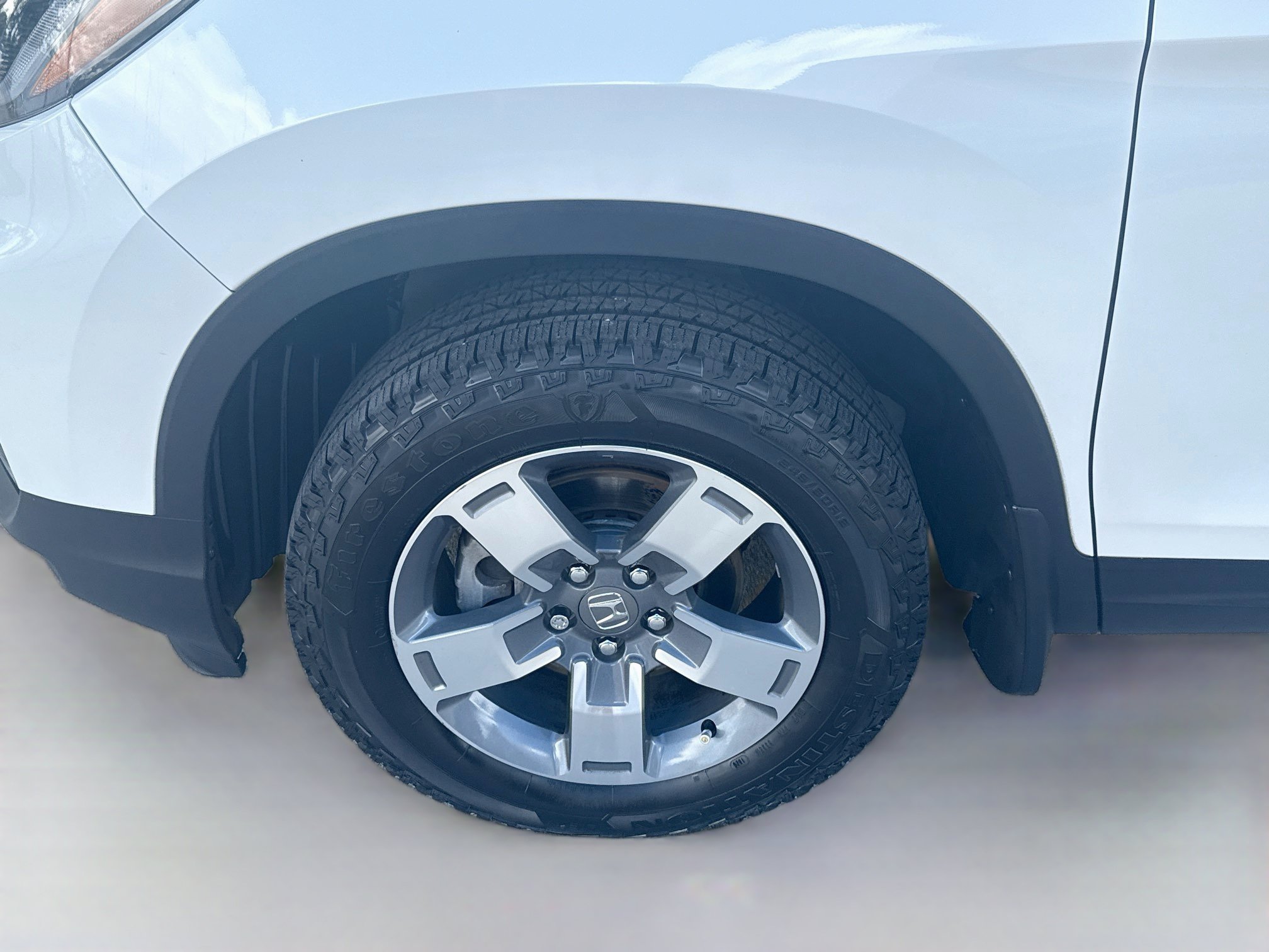 Certified 2025 Honda Ridgeline RTL image 36