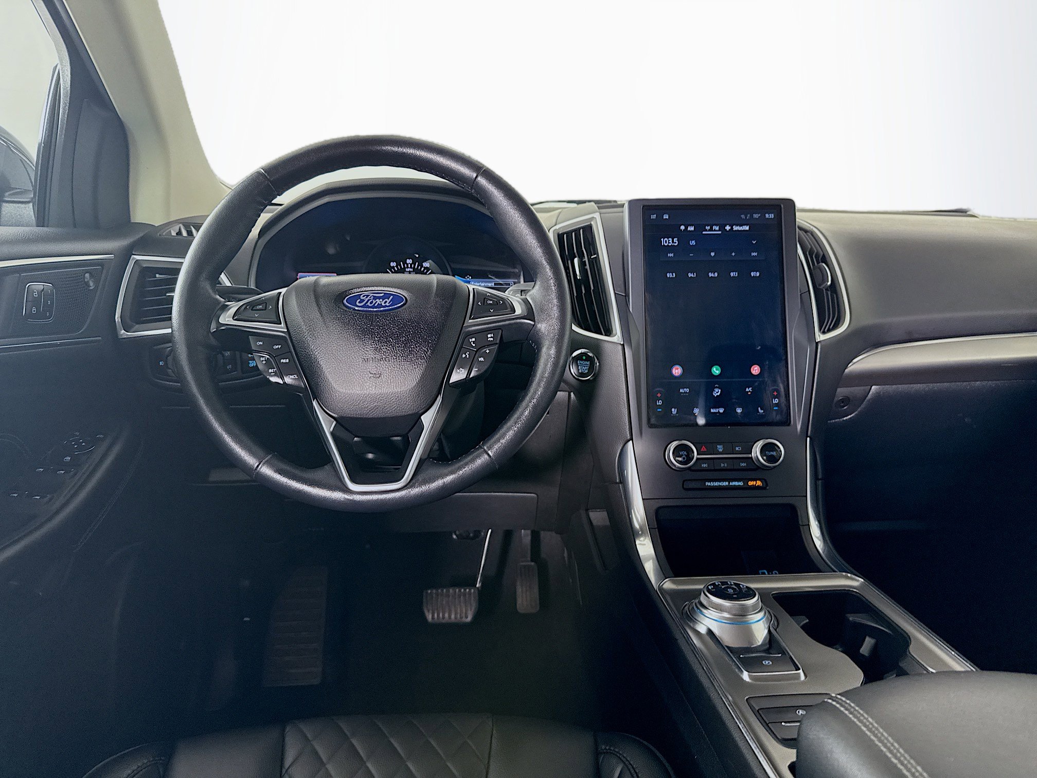 Used 2023 Ford Edge Titanium image 25