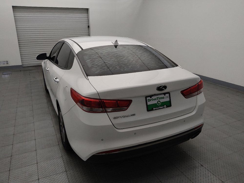 Used 2018 Kia Optima LX w/ Convenience Package FWD image 6