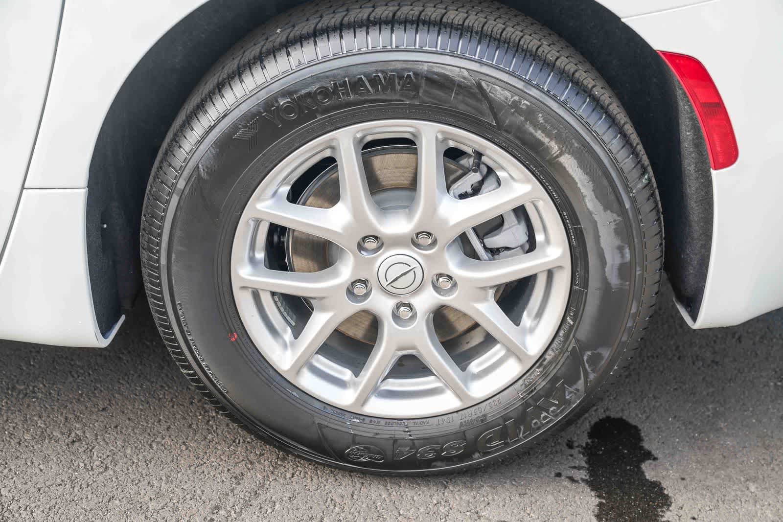 New 2026 Chrysler Pacifica Select FWD image 10