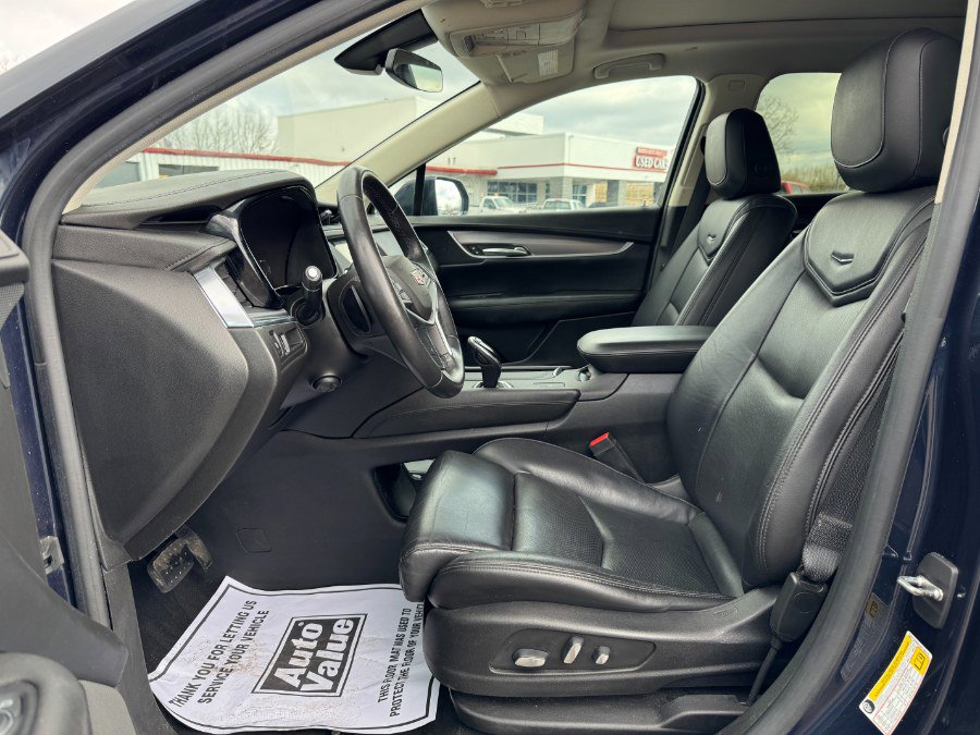 Used 2017 Cadillac XT5 Luxury FWD image 15