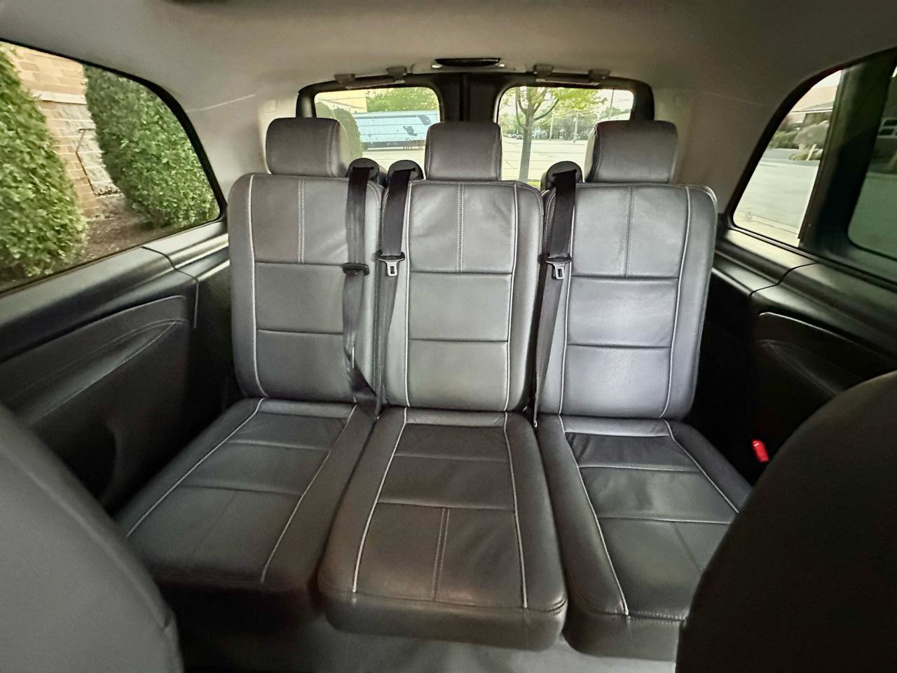 Used 2018 Mercedes-Benz Metris Passenger image 23