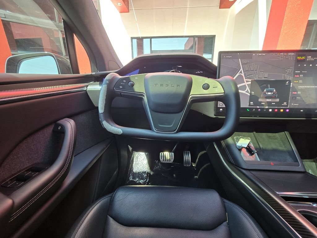 Used 2022 Tesla Model X Plaid AWD/4WD image 23