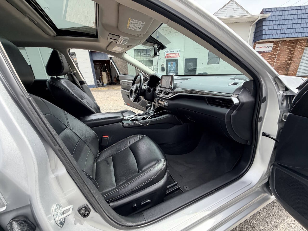 Used 2020 Nissan Altima 2.5 SL FWD image 51