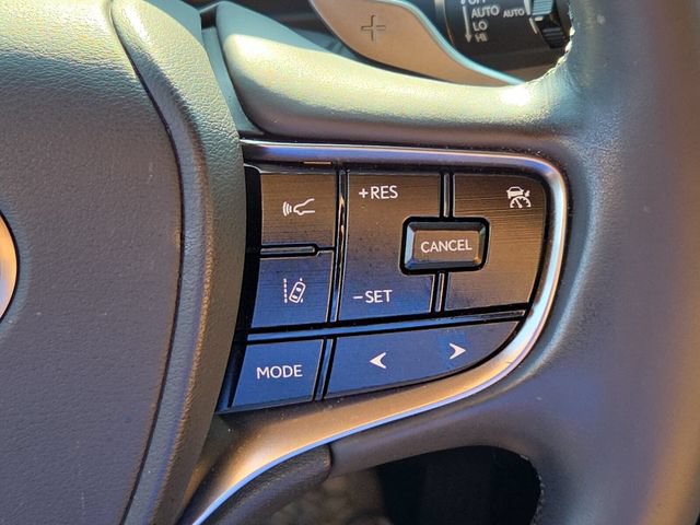 Used 2023 Lexus ES 300h w/ Premium Package FWD image 25