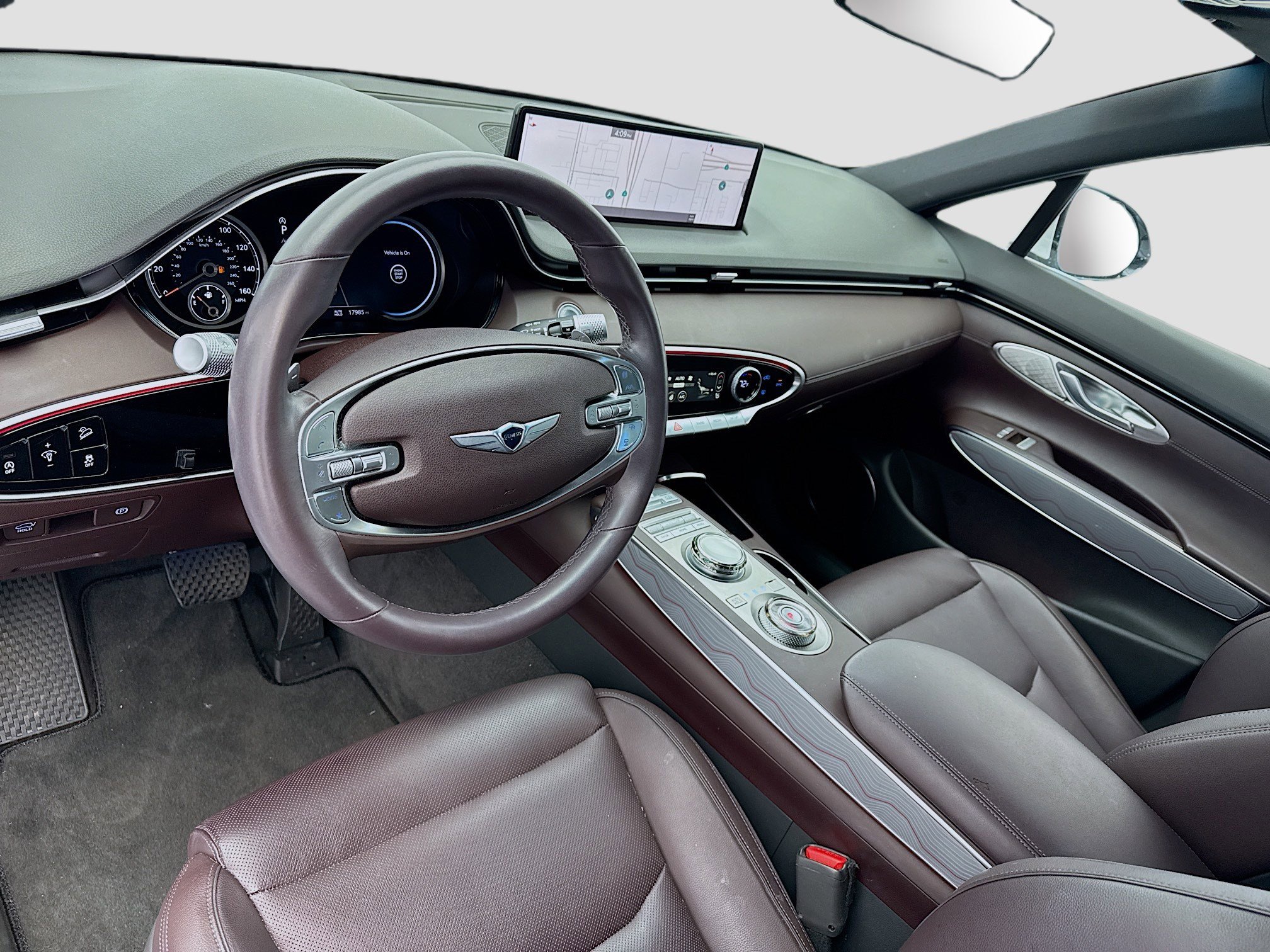 Used 2024 Genesis GV70 2.5T w/ Advanced Package AWD/4WD image 7
