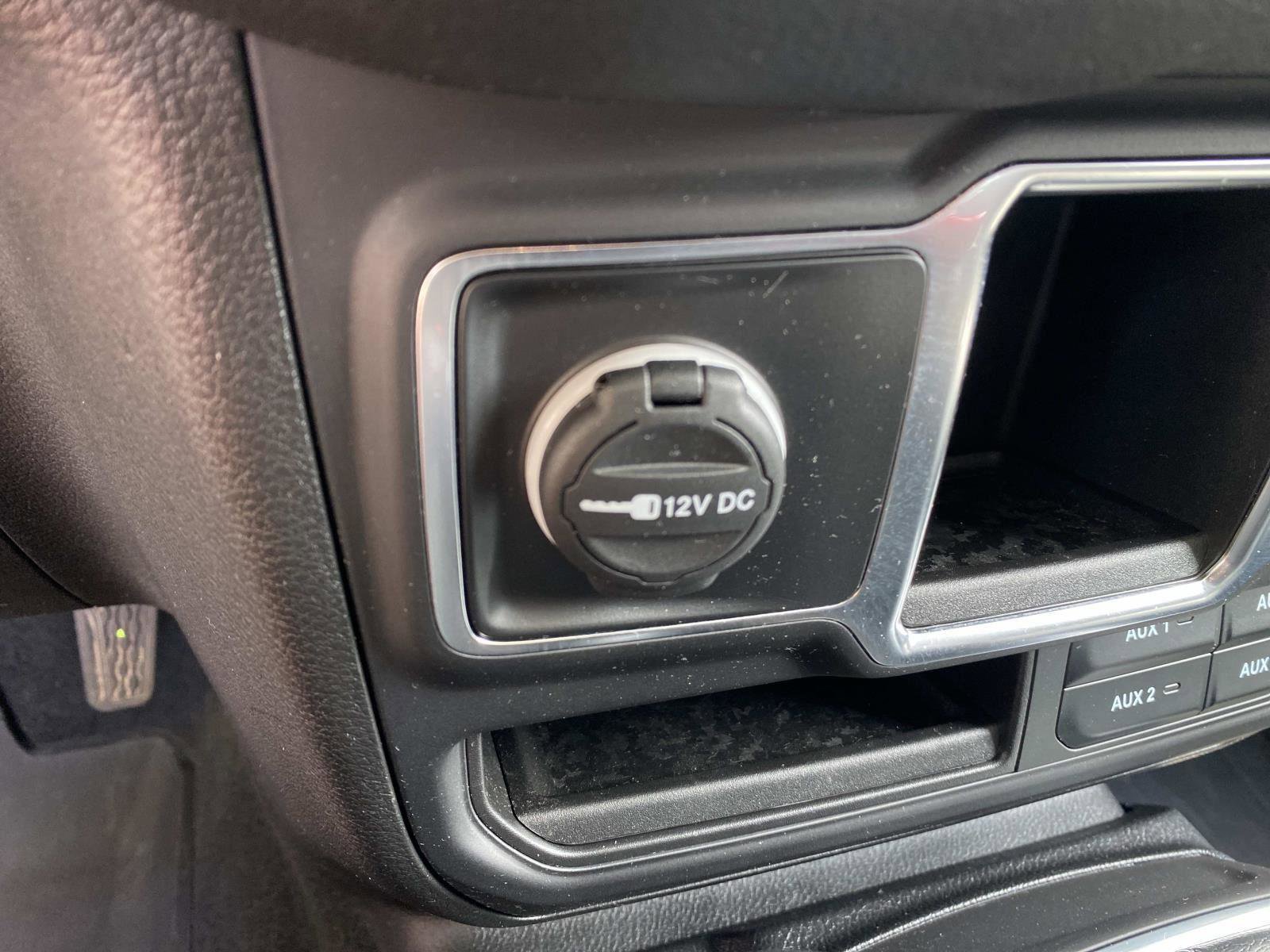 Used 2024 Jeep Wrangler Unlimited Sport AWD/4WD image 32