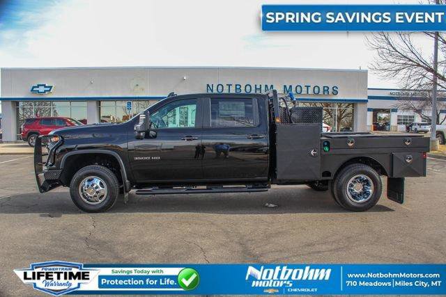 New 2026 Chevrolet Silverado 3500 LT w/ All Star Edition image 3