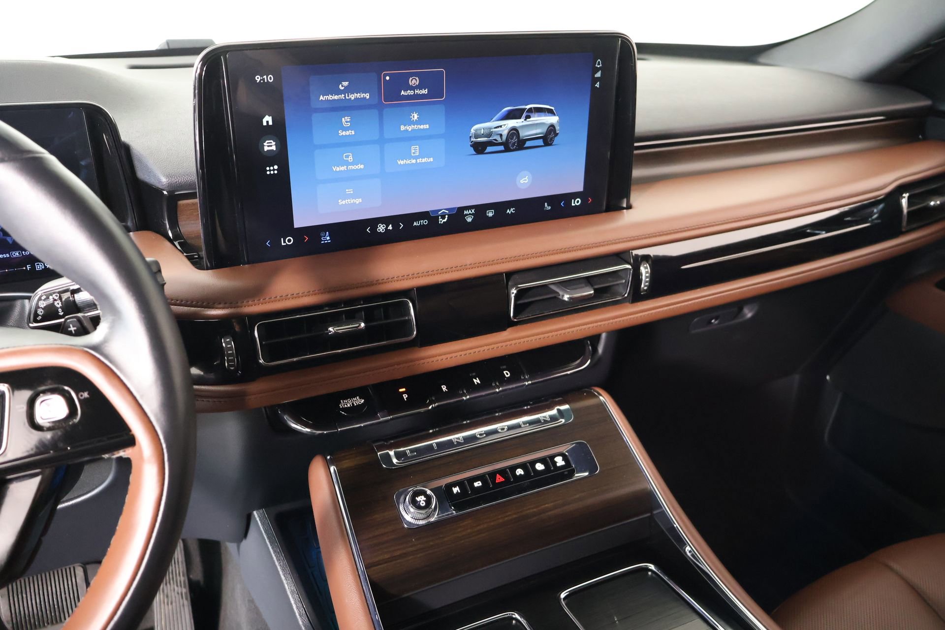 Used 2025 Lincoln Aviator Reserve w/ Jet Appearance Package AWD/4WD image 5