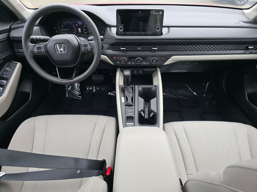Certified 2024 Honda Accord EX image 18