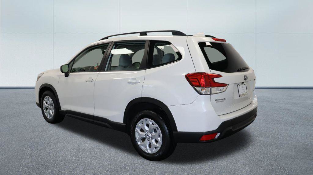 Used 2021 Subaru Forester AWD/4WD image 3