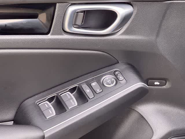 Certified 2025 Honda Civic Sport Touring image 30