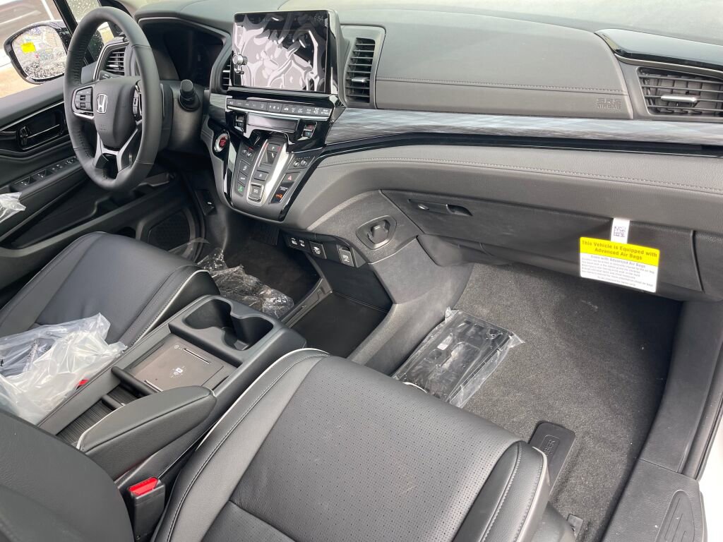 New 2026 Honda Odyssey Elite image 25