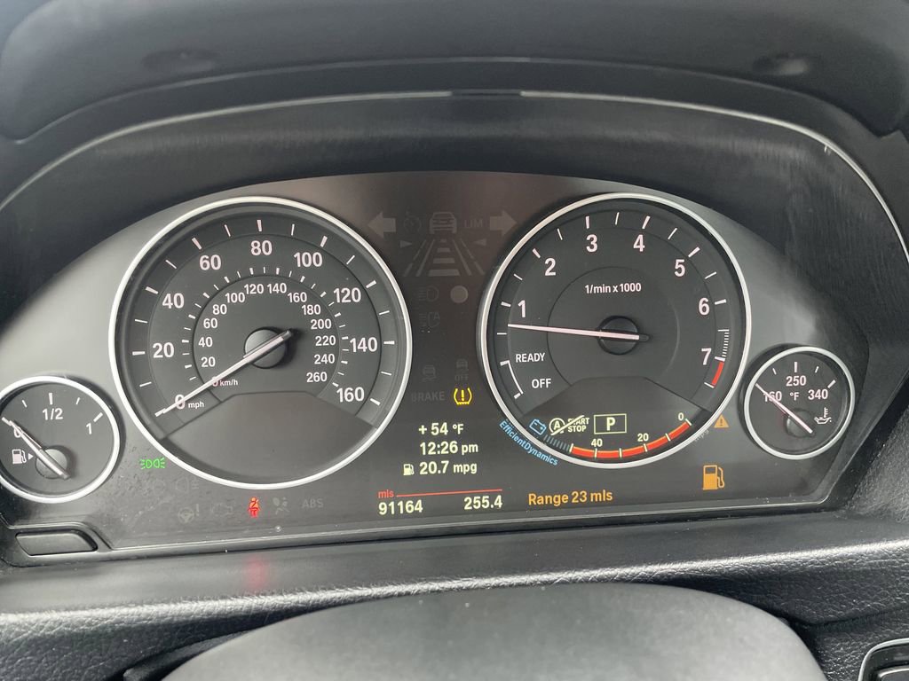 Used 2013 BMW 328i xDrive Sedan AWD/4WD image 17