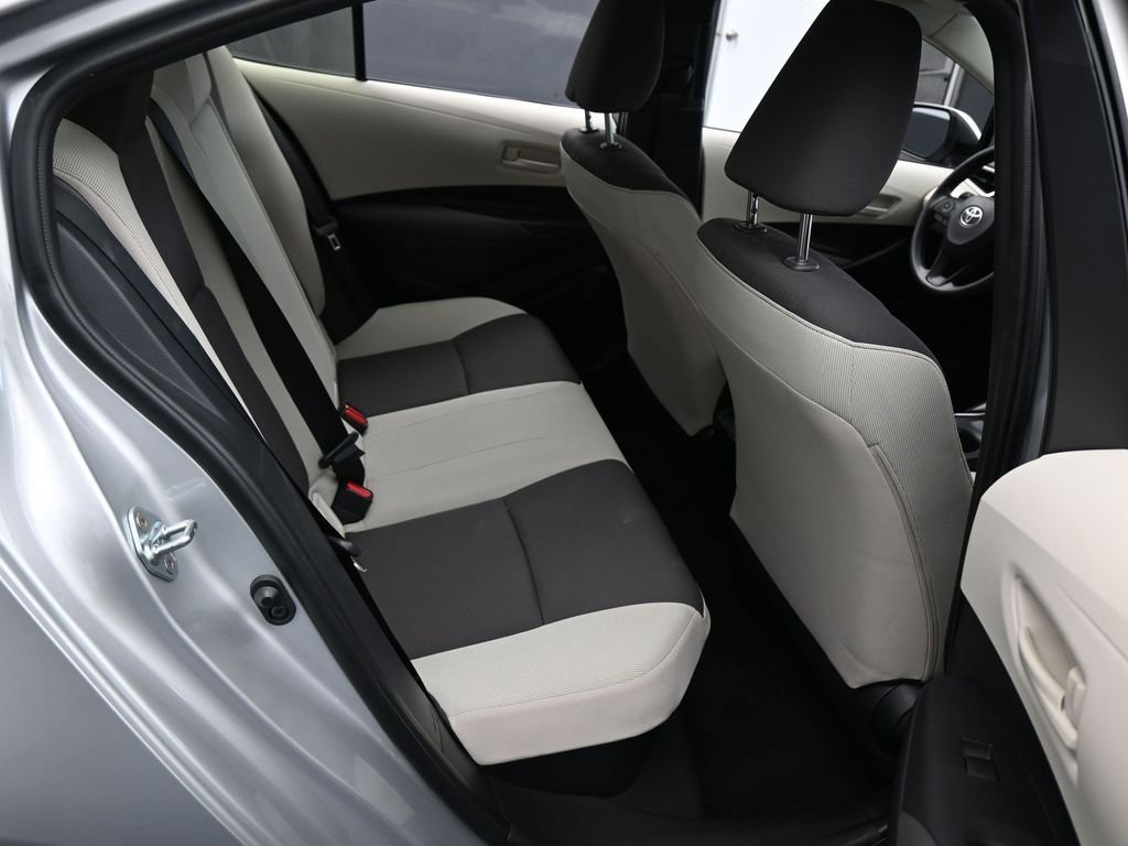 Used 2024 Toyota Corolla LE w/ LE Convenience Package image 28