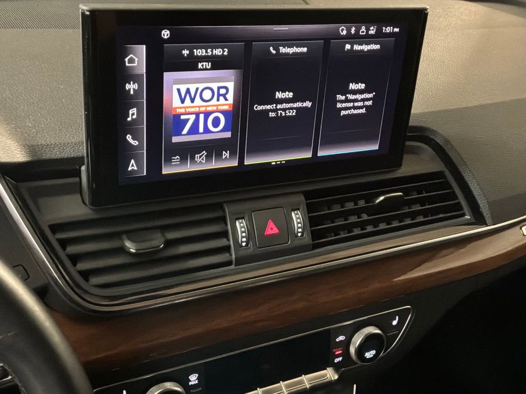 Used 2023 Audi Q5 Premium w/ Convenience Package AWD/4WD image 3