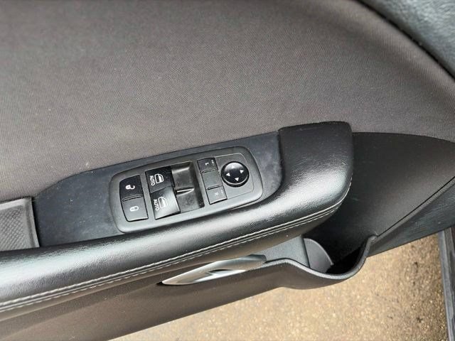 Used 2019 Dodge Challenger SXT RWD image 13