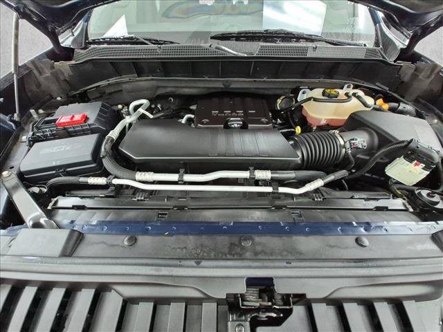 Used 2023 Chevrolet Silverado 1500 Custom AWD/4WD image 25