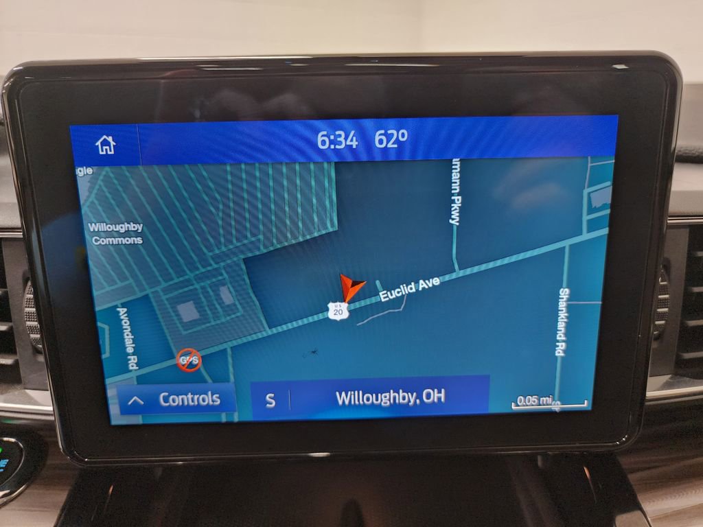 Used 2021 Ford Explorer Limited w/ Equipment Group 301A image 18