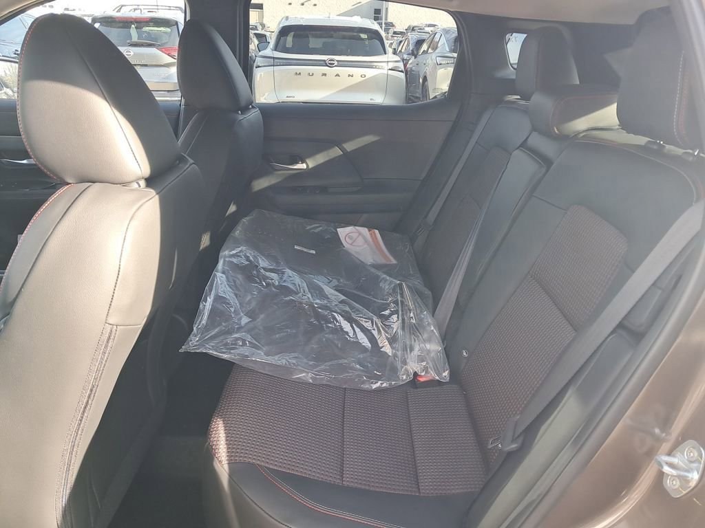 New 2026 Nissan Kicks SR w/ Cold Weather Package AWD/4WD image 26