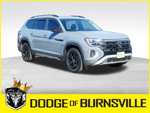 Used 2025 Volkswagen Atlas Peak Edition SE