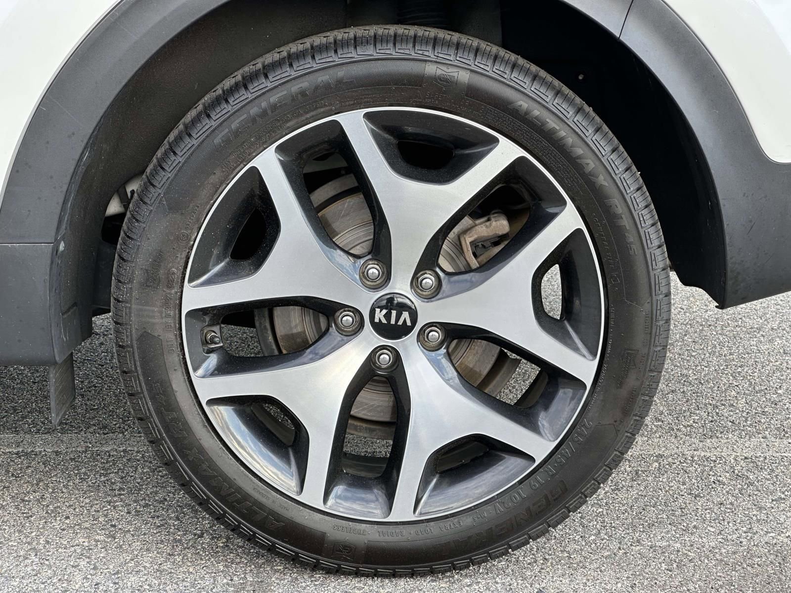 Used 2019 Kia Sportage SX AWD/4WD image 16