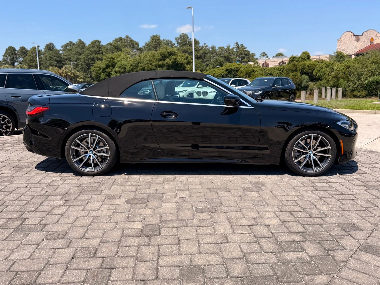 Used 2024 BMW 430i Convertible w/ Convenience Package RWD image 6