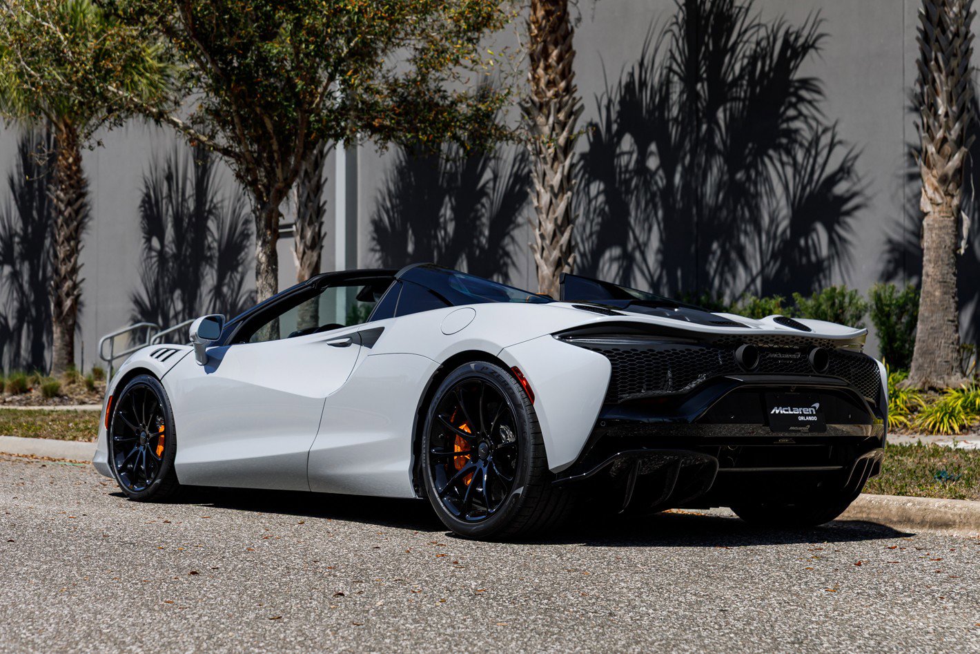 New 2025 McLaren Artura Spider image 21