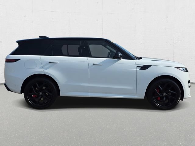 Used 2023 Land Rover Range Rover Sport SE Dynamic AWD/4WD image 4