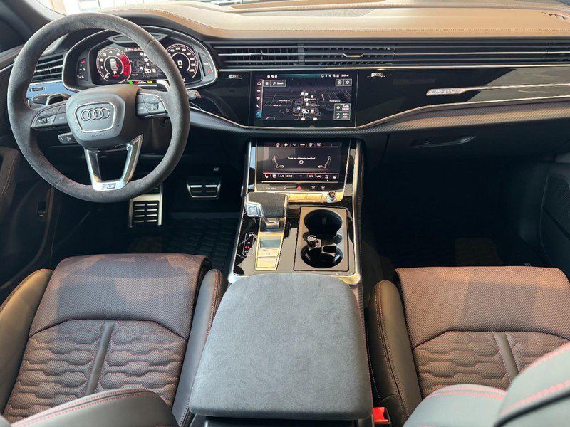 New 2025 Audi RS Q8 performance image 8