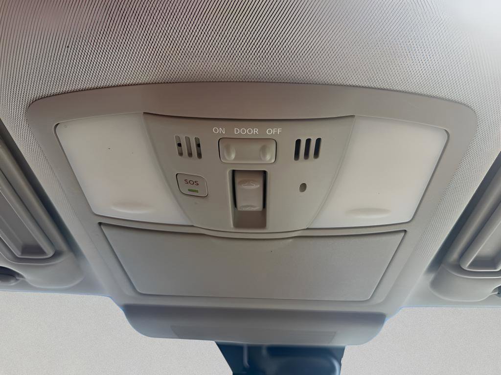Used 2016 INFINITI QX80 4WD w/ Deluxe Technology Package image 33