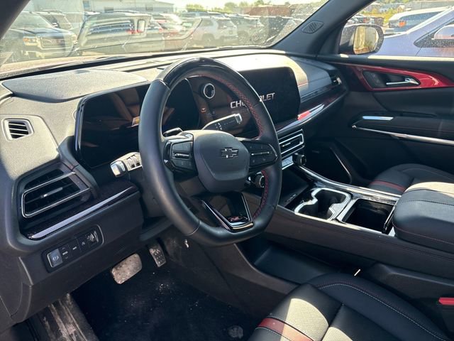 Used 2026 Chevrolet Traverse RS w/ LPO, Floor Liner Package AWD/4WD image 8