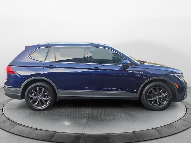 Used 2023 Volkswagen Tiguan SE FWD image 6