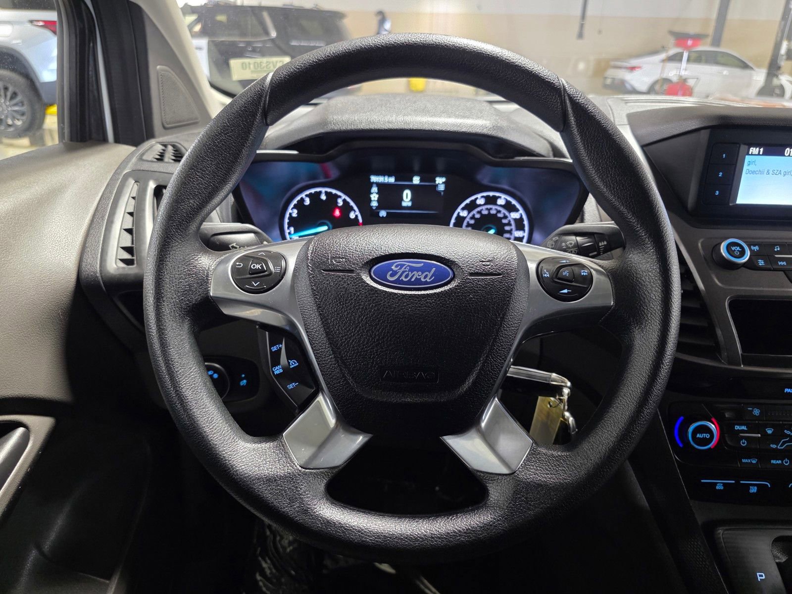 Used 2020 Ford Transit Connect XL image 33