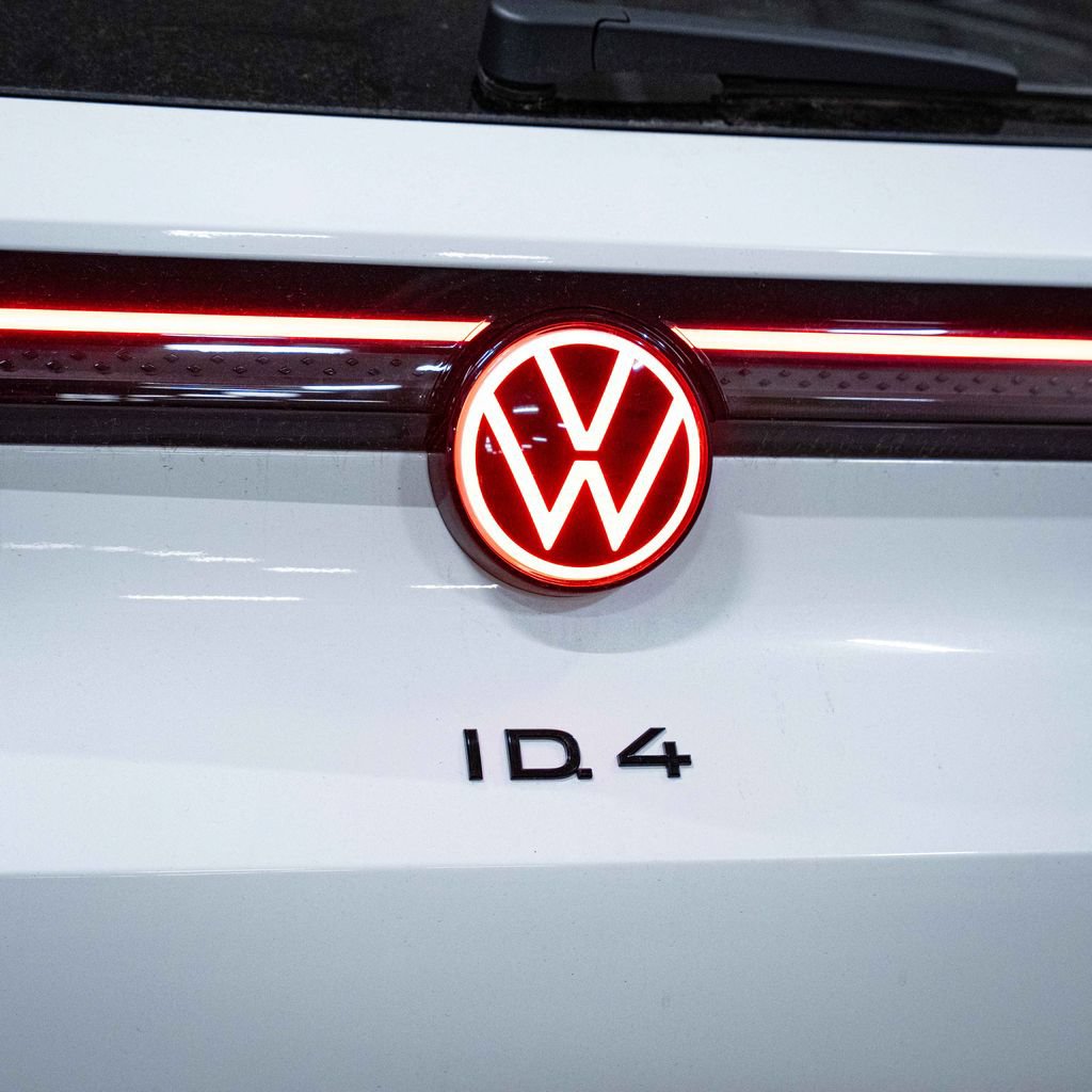 New 2026 Volkswagen ID.4 Pro S Plus AWD/4WD image 5