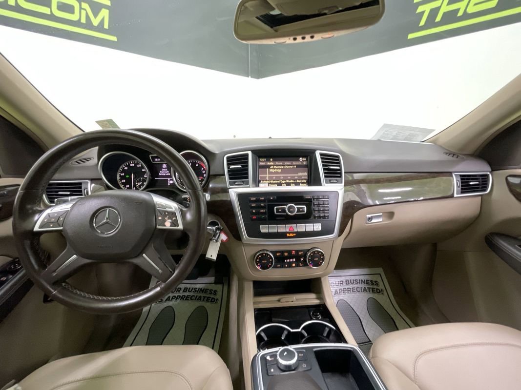 Used 2012 Mercedes-Benz ML 350 4MATIC w/ Premium 1 Pkg image 18