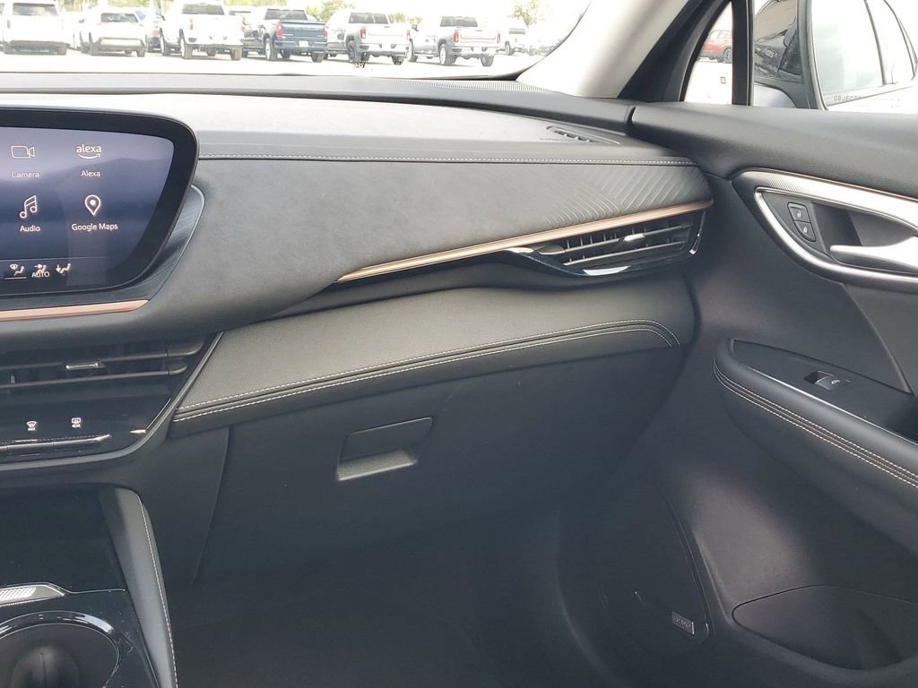 Used 2025 Buick Envision Sport Touring image 26