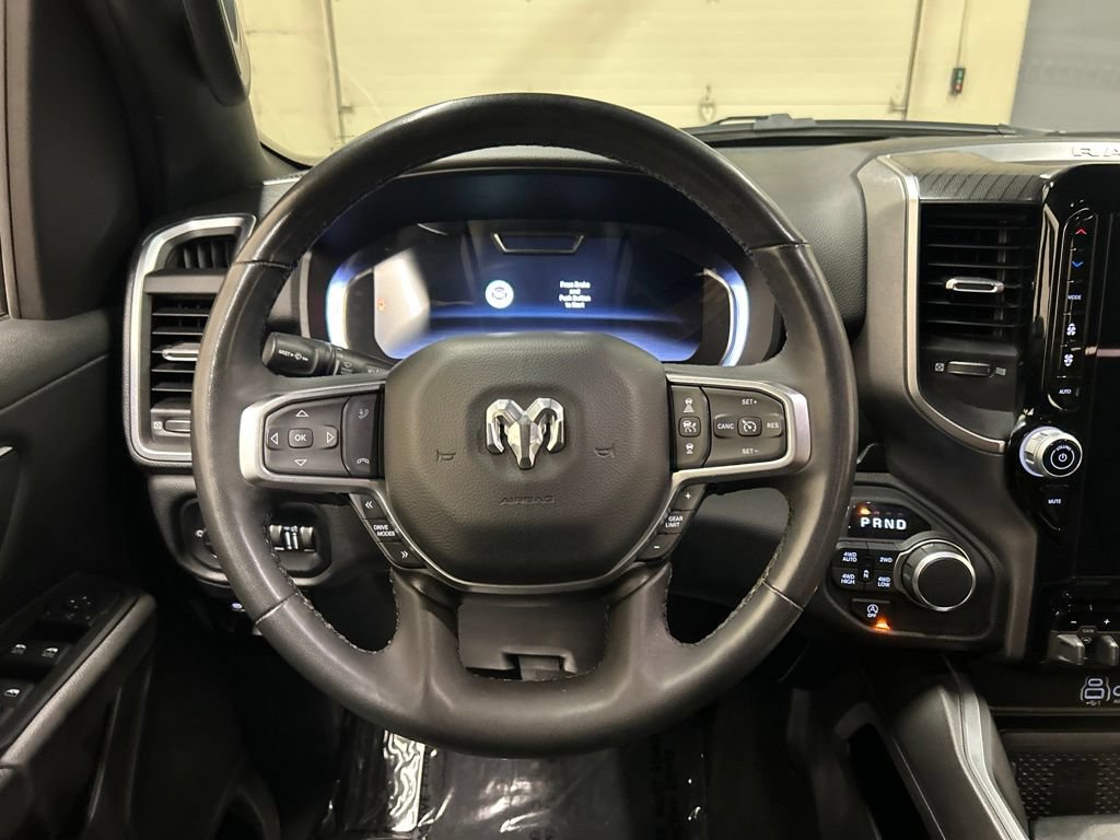 Used 2025 RAM 1500 Big Horn AWD/4WD image 17